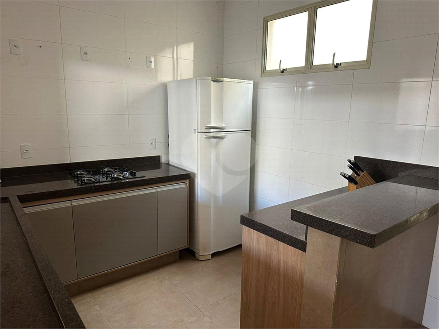Casa à venda com 2 quartos, sendo 1 suíte, no condomínio Residencia Valencia - Ilha Turia, Ribeirão Preto - SP