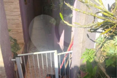 Casa Térrea à venda com 3 quartos, sendo 2 suítes, em Vila Medeiros, São Paulo, SP