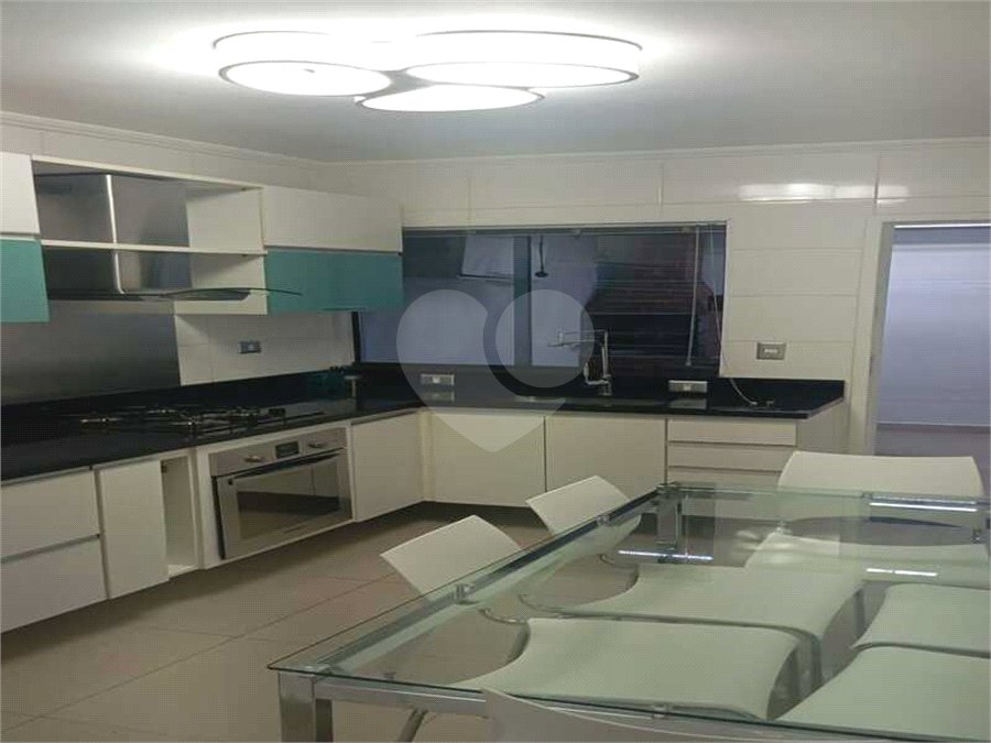 Casa de Vila à venda com 2 suítes em Chácara Belenzinho, São Paulo, SP