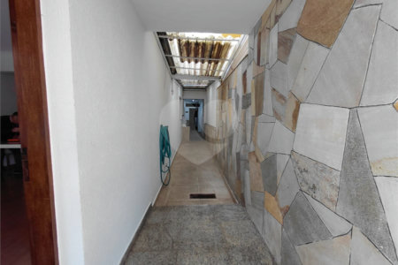 Sobrado à venda com 3 quartos em Vila Romana, São Paulo, SP