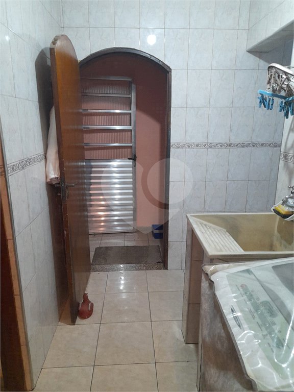 Casa à venda com 4 quartos, sendo 1 suíte, em Mogi Moderno, Mogi das Cruzes, SP