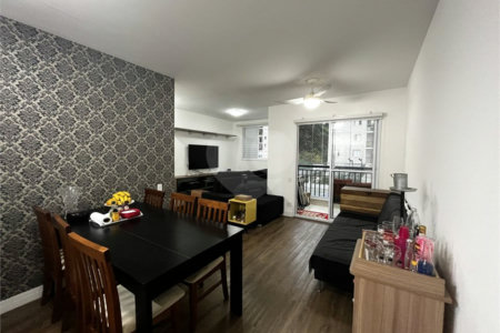 Apartamento à venda com 2 quartos, sendo 1 suíte,  em Vila Praia, São Paulo, SP