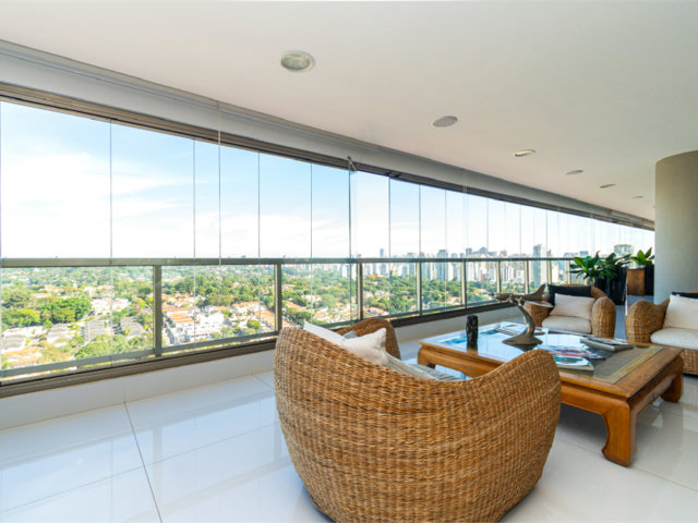 Apartamento à venda com 4 quartos, sendo 3 suítes,  em Campo Belo, São Paulo, SP