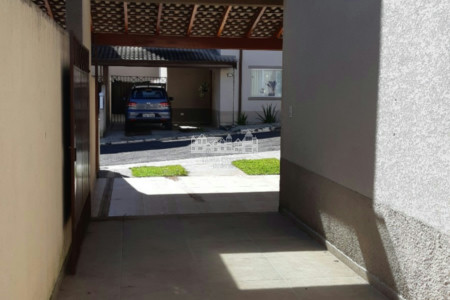 Casa à Venda no Condomínio Villaggio Siriema II – Conforto e Segurança em Atibaia