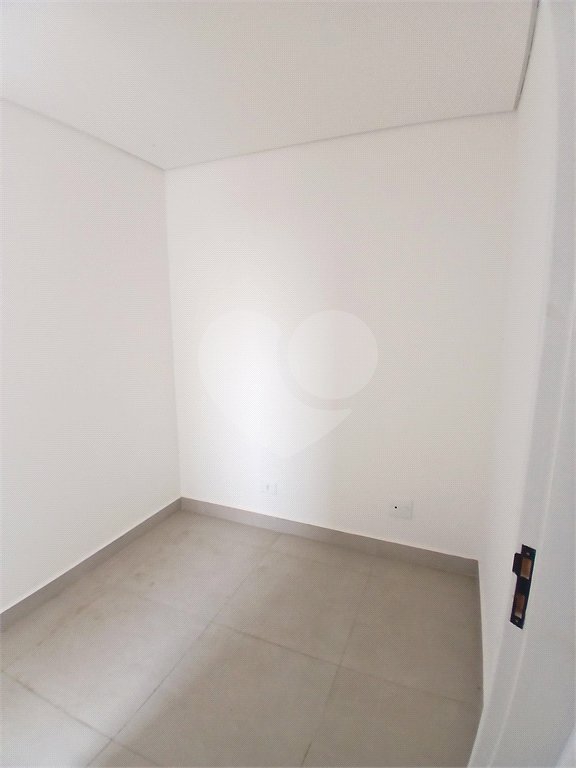 Apartamento à venda com 2 quartos em Vila dos Remédios, São Paulo, SP