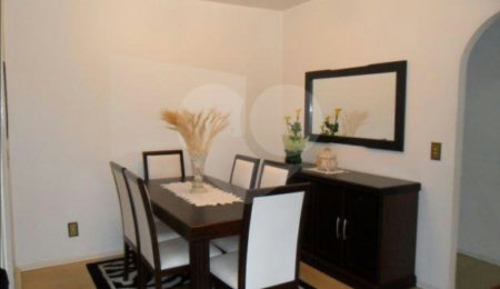 Apartamento à venda com 3 quartos, sendo 1 suíte,  em Moema, São Paulo, SP