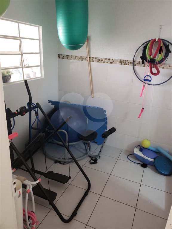 Sobrado à venda com 3 quartos, sendo 1 suíte, em Parada Inglesa, São Paulo, SP