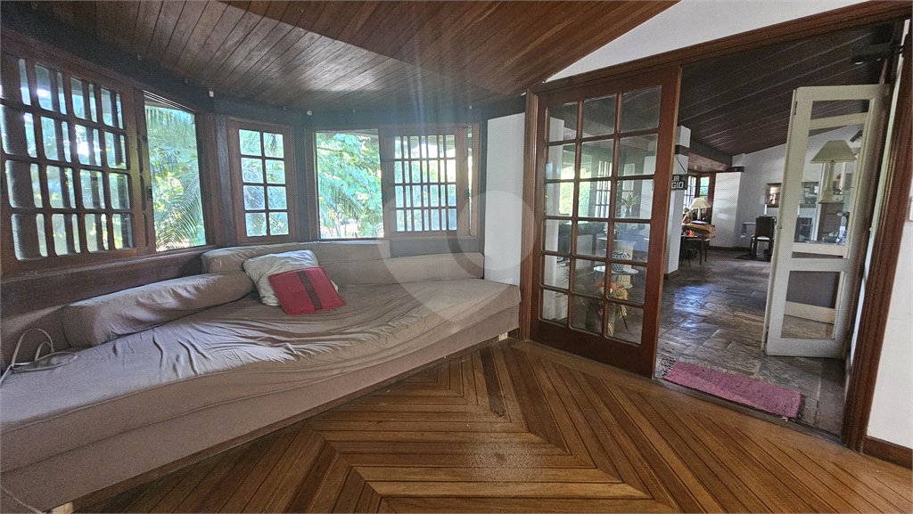 Casa em condomínio à venda com 5 quartos, sendo 3 suítes, em Barra da Tijuca, Rio de Janeiro, RJ