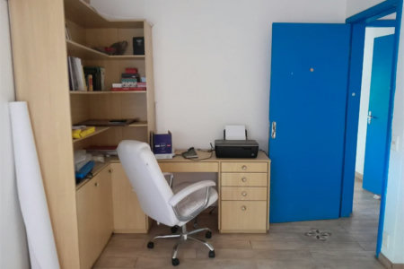 Sobrado à venda com 6 quartos, sendo 3 suítes,  em Rolinópolis, São Paulo, SP
