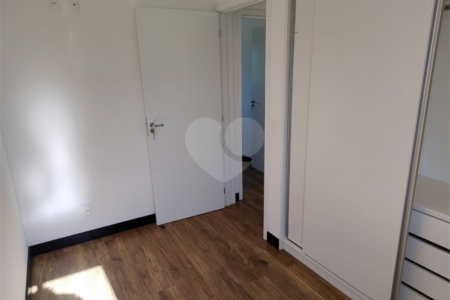 Casa para alugar com 3 quartos, sendo 1 suíte, no condomínio Vila Quinta dos Manacás, Vinhedo - SP