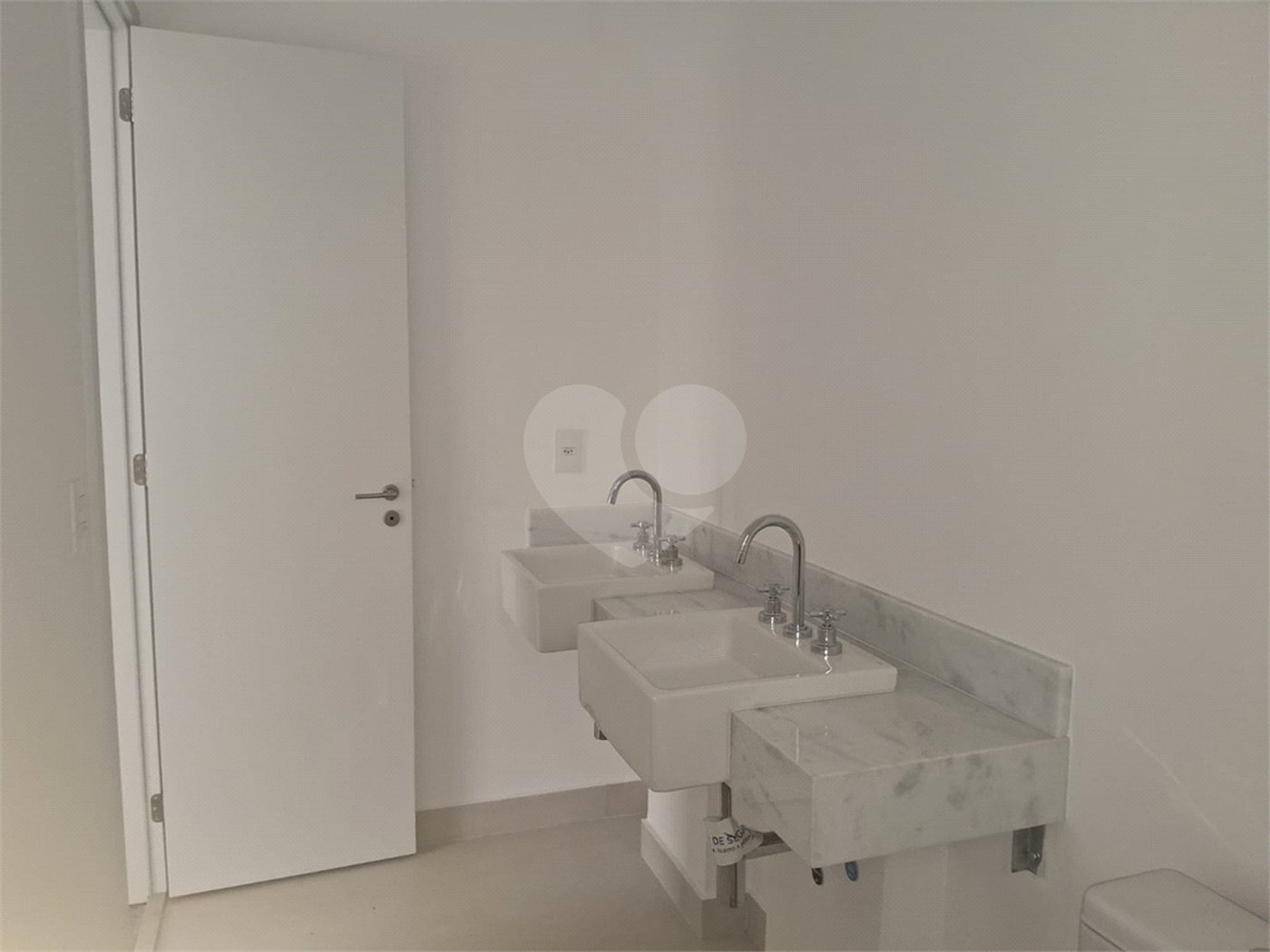 Apartamento à venda com 2 suítes em Alto da Lapa, São Paulo, SP