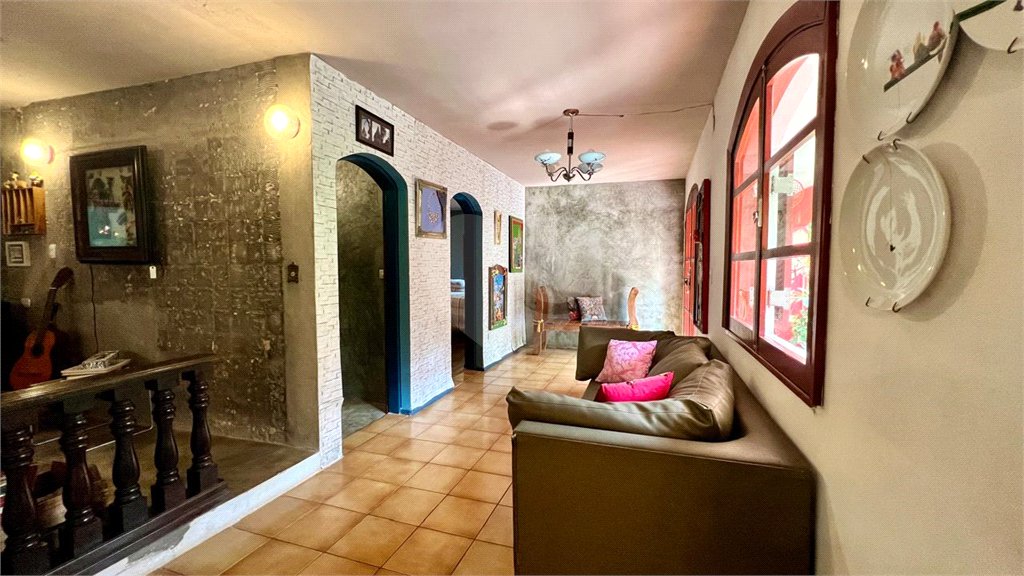 Casa à venda com 4 quartos, sendo 1 suíte, em Serra da Cantareira, Mairiporã, SP