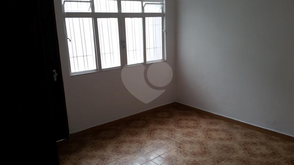 Sobrado à venda com 4 quartos em Vila Guilherme, São Paulo, SP