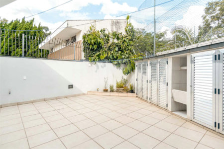 Casa Térrea à venda com 3 quartos, sendo 1 suíte, em Vila Inah, São Paulo, SP