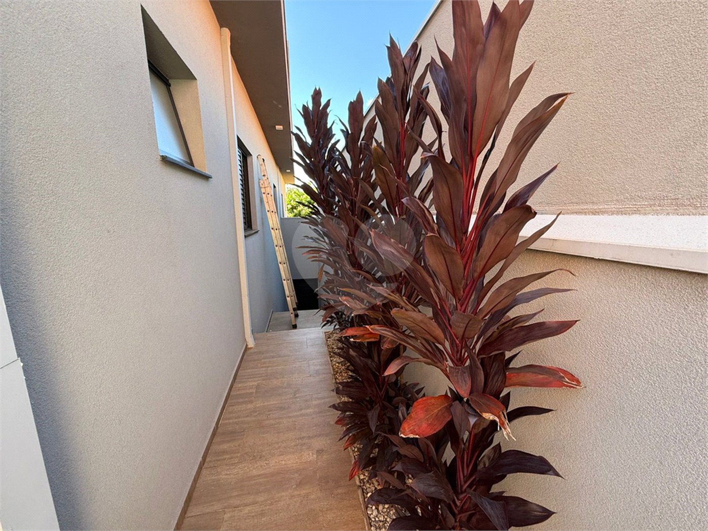 Casa à venda com 3 quartos, sendo 2 suítes, no condomínio San Marco II, Ribeirão Preto - SP