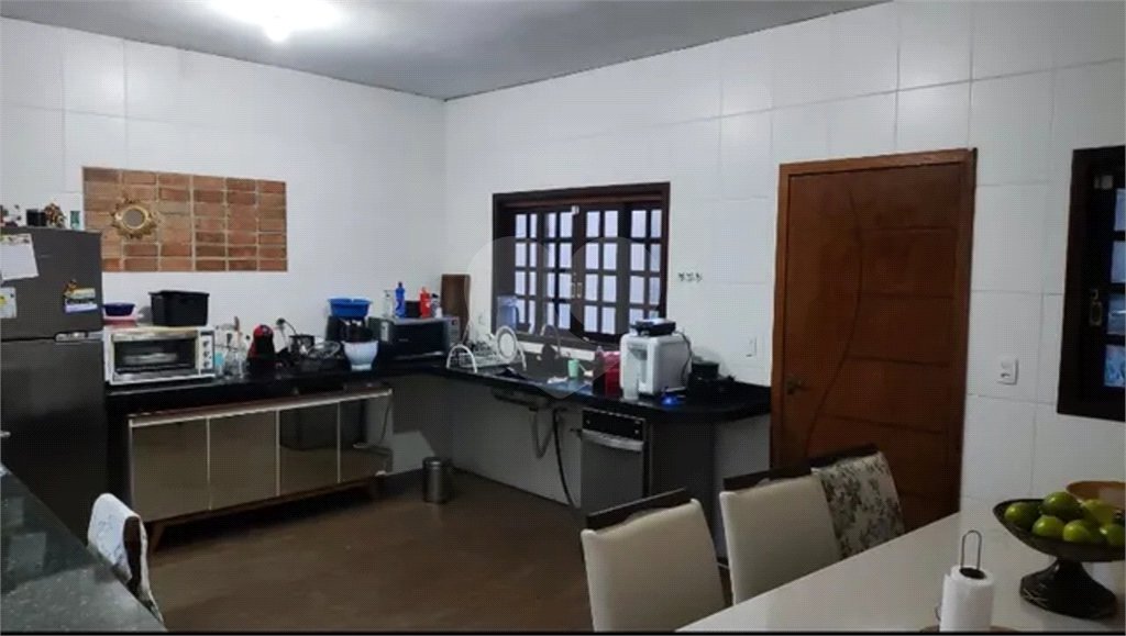 LINDO SOBRADO A VENDA, 180M2, 3 DORMITORIOS 1 SENDO SUITE, 3 BANHEIROS E 2 VAGAS GARAGEM, JARDIM SAN