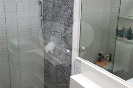 Apartamento à venda com 3 quartos, sendo 1 suíte, em Jardim Marajoara, São Paulo, SP