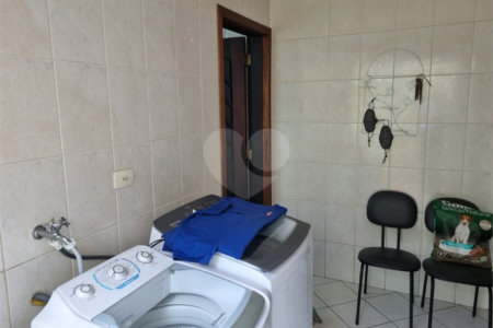 Sobrado à venda com 3 suítes em Vila Vitório Mazzei, São Paulo, SP