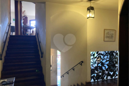 Casa à venda com 5 quartos, sendo 2 suítes, em Jardim Marajoara, São Paulo, SP