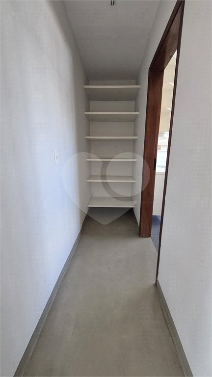 Apartamento à venda ou para alugar com 3 quartos, sendo 2 suítes, em Vila Romana, São Paulo, SP