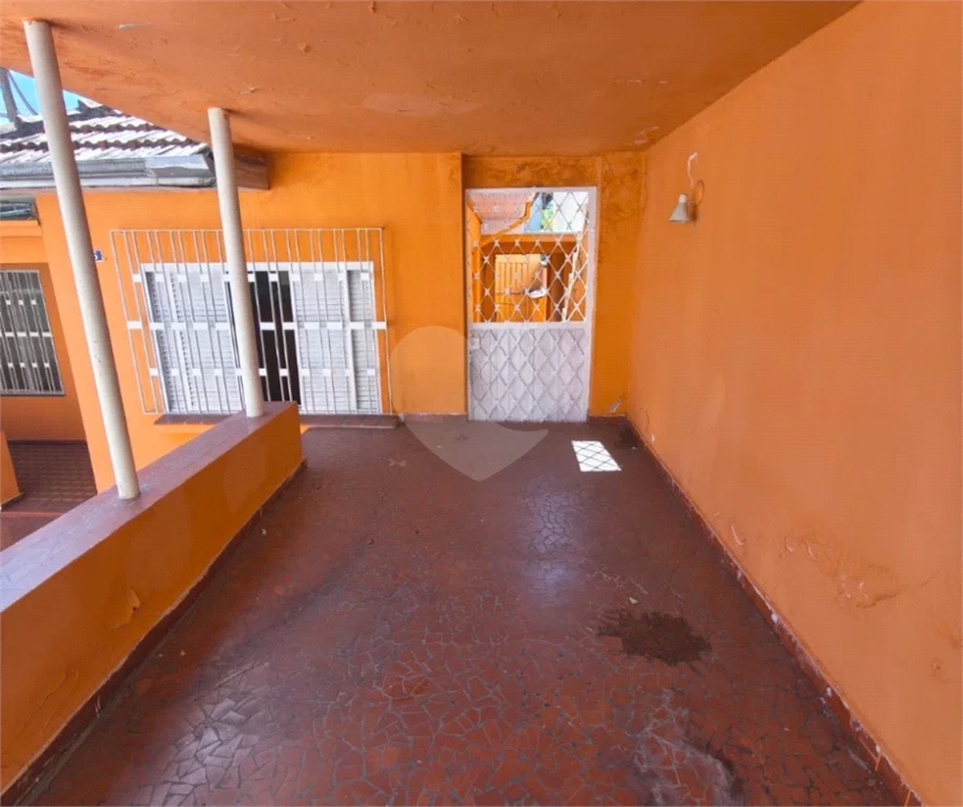 Excelente oportunidade de casa térrea com preço de ocasião
