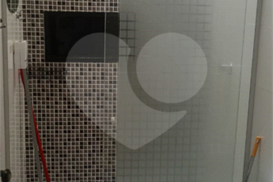 Sobrado à venda com 2 quartos em Parque Viviane, Itaquaquecetuba, SP