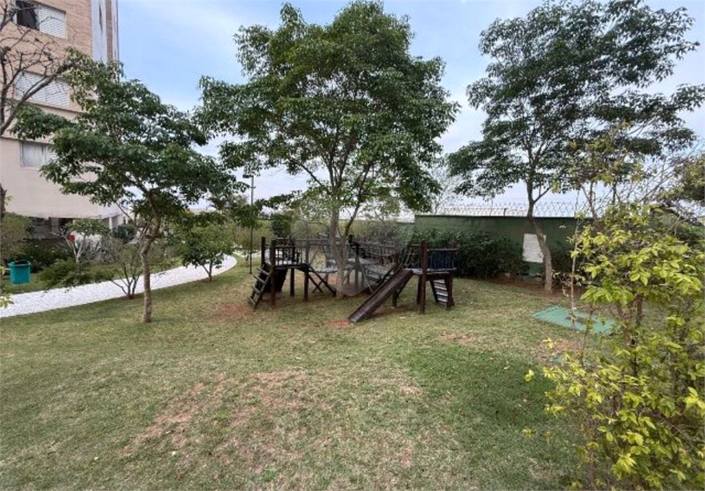 Apartamento à venda com 3 suítes em Vila Nova Socorro, Mogi das Cruzes, SP