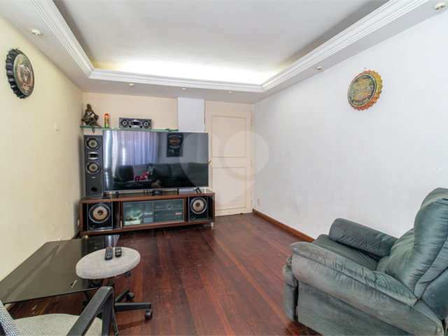 Sobrado à venda com 4 quartos, sendo 1 suíte,  em Brooklin, São Paulo, SP
