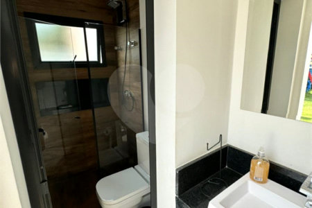 Casa à venda com 4 quartos, sendo 3 suítes, no condomínio Vilagio Ipanema 1, Araçoiaba da Serra - SP