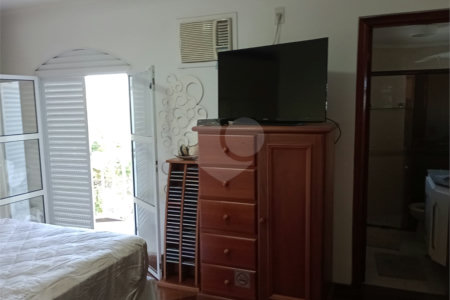 Casa à venda com 4 quartos, sendo 3 suítes,  em Alto Ipiranga, Mogi das Cruzes, SP