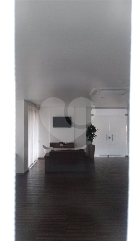 Apartamento à venda com 3 quartos, sendo 1 suíte,  em Vila Mariana, São Paulo, SP