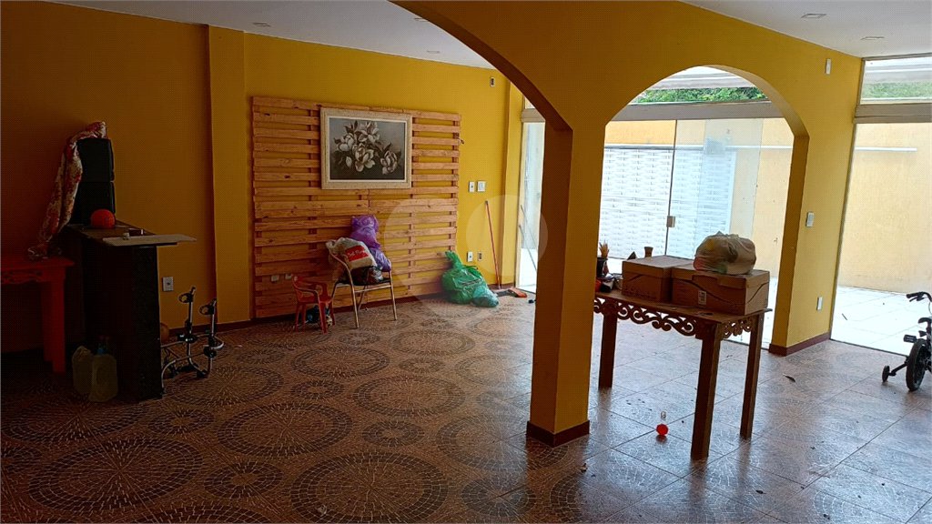 Casa à venda com 3 quartos, sendo 1 suíte, em Campo Grande, Rio de Janeiro, RJ