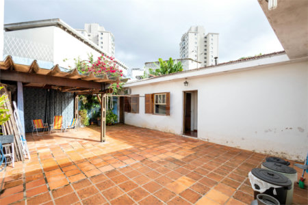 Sobrado à venda com 4 quartos, sendo 1 suíte,  em Vila Cruzeiro, São Paulo, SP