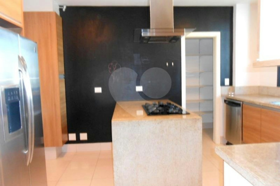 Apartamento à venda com 4 suítes em Morumbi, São Paulo, SP