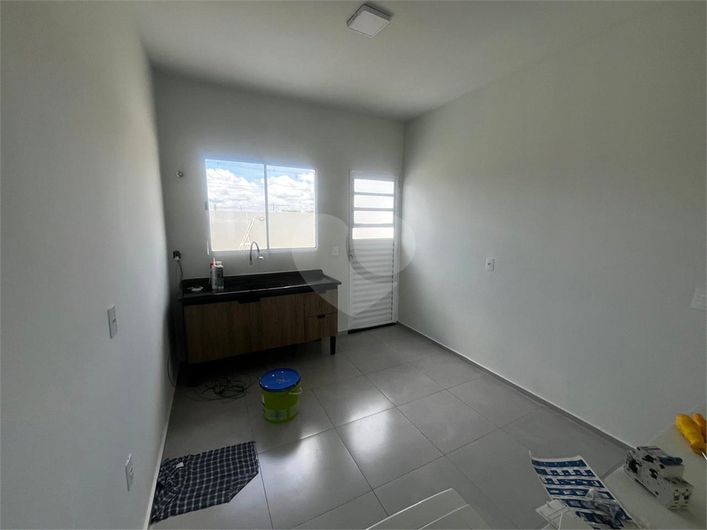 Casa à venda com 2 quartos em Parque Itapê, Itapetininga, SP
