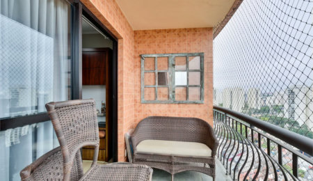 Apartamento à venda com 3 quartos, sendo 1 suíte,  em Alto da Boa Vista, São Paulo, SP