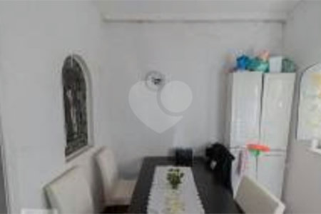 Sobrado à venda com 6 quartos, sendo 5 suítes,  em Santana, São Paulo, SP