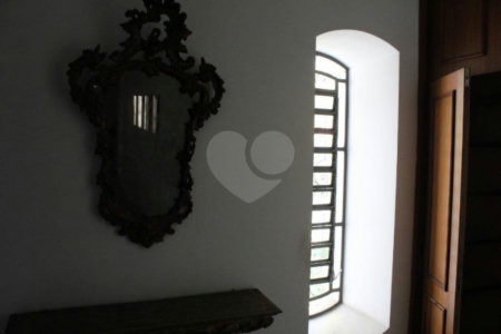 Casa Térrea à venda ou para alugar com 6 suítes em Vila Tramontano, São Paulo, SP