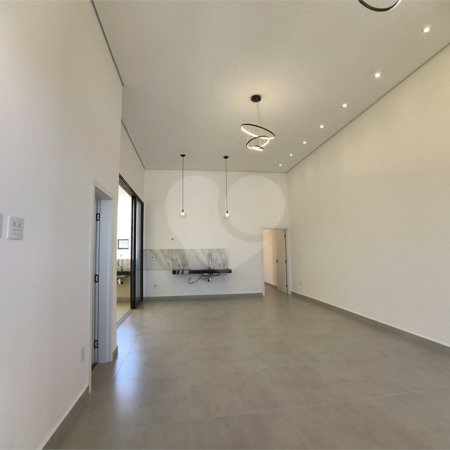 Casa à venda com 3 quartos, sendo 1 suíte, no condomínio Residencial Villagio Wanel, Sorocaba - SP
