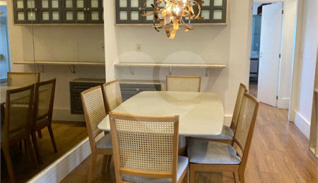 Apartamento à venda com 3 quartos, sendo 1 suíte,  em Vila Regente Feijó, São Paulo, SP