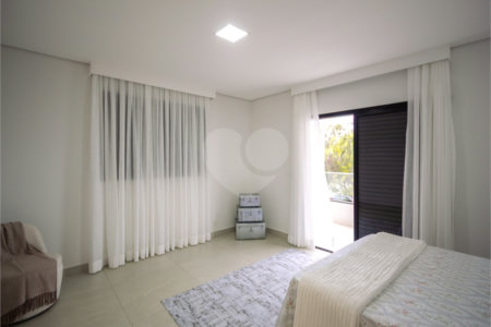Casa à venda com 3 suítes no condomínio Residencial Helvetia Park, Indaiatuba - SP
