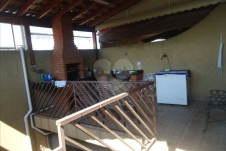 Casa à venda com 3 quartos, sendo 1 suíte,  em Vila Santo Estéfano, São Paulo, SP