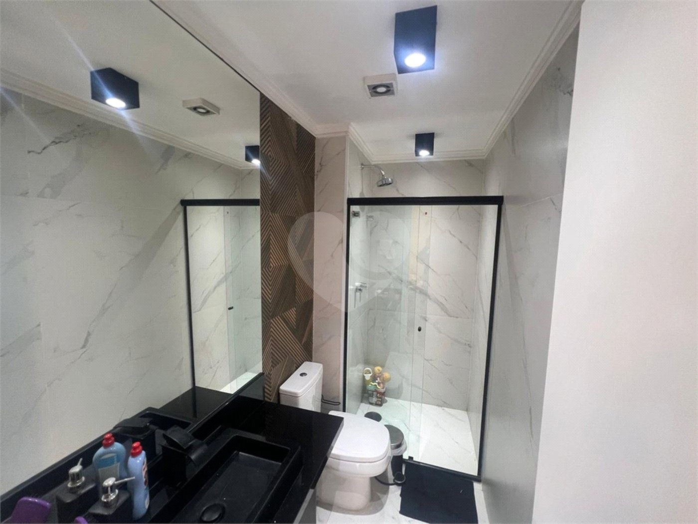 Apartamento à venda com 2 quartos, sendo 1 suíte,  em Santana, São Paulo, SP