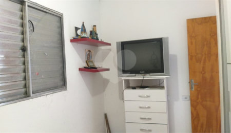 Terreno à venda com 4 quartos, sendo 1 suíte,  em Parada Inglesa, São Paulo, SP