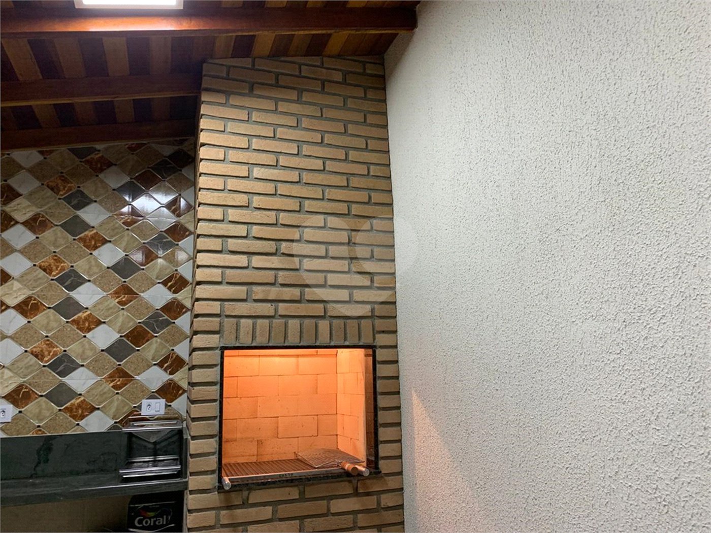 Casa à venda com 3 suítes em Vila Amorim, Suzano, SP