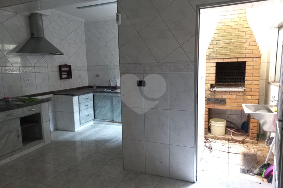 Sobrado à venda com 3 quartos, sendo 2 suítes, em Parada Inglesa, São Paulo, SP