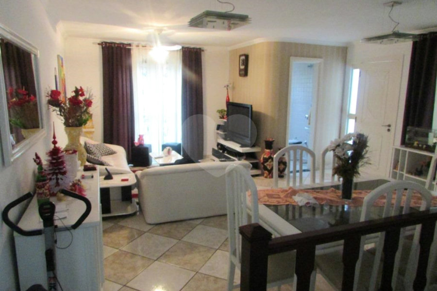 Sobrado à venda com 3 quartos, sendo 1 suíte, em Vila Maria Alta, São Paulo, SP