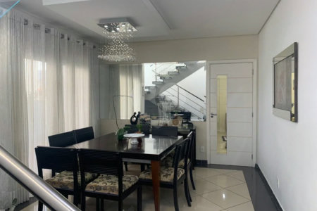 Casa à venda com 4 quartos, sendo 1 suíte, no condomínio Ibiaram, Itupeva - SP