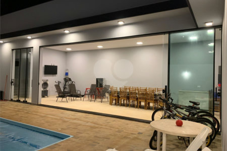 Casa à venda com 2 quartos, sendo 3 suítes, no Centro, Salto Grande, SP