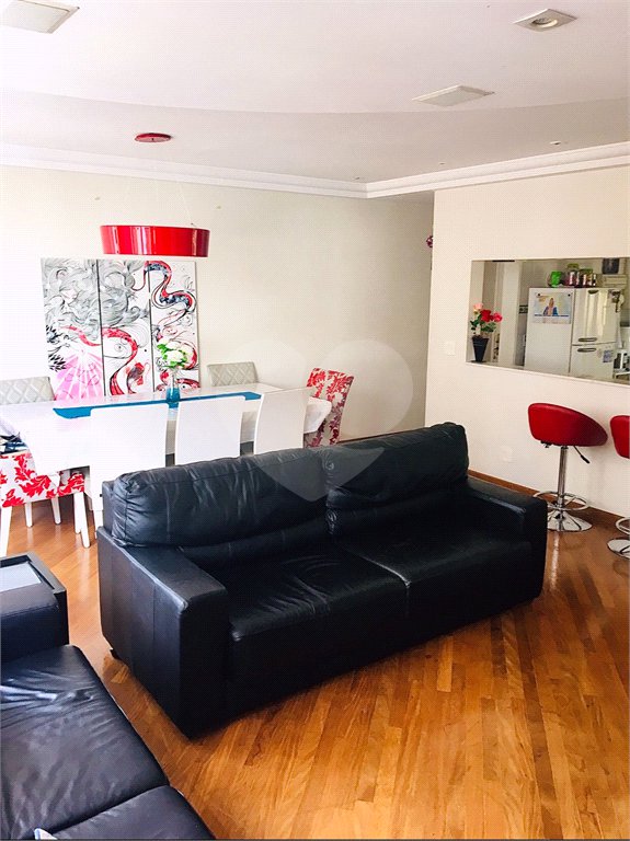 Apartamento à venda com 3 quartos, sendo 1 suíte, em Pinheiros, São Paulo, SP